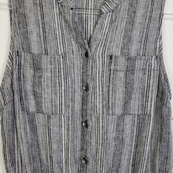 KELLY RENEE LINEN BLEND SLEEVELESS ROMPER - Picture 4 of 7